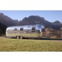 amerikanischer-chrom-trailer-airstream-mieten-04